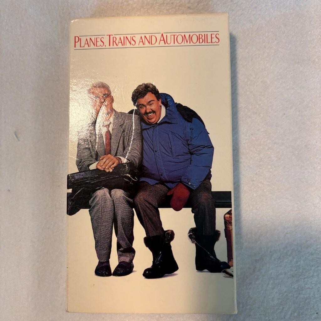 Planes Trains and Automobiles VHS 1988 Steve Martin John Candy Paramount