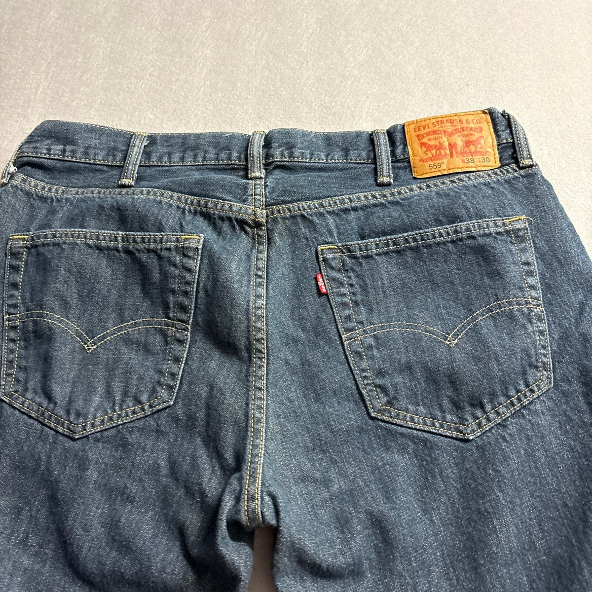 Levi's 559 Relaxed Straight Fit Jeans Mens Size 38x30 Blue Denim Pants W38 L30