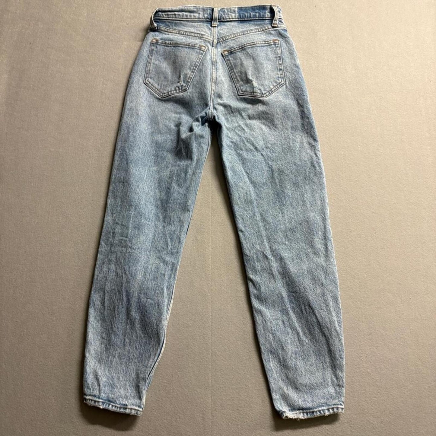 Abercrombie & Fitch The 90s Mom High Rise Jeans Womens 24 00R Light Wash Denim