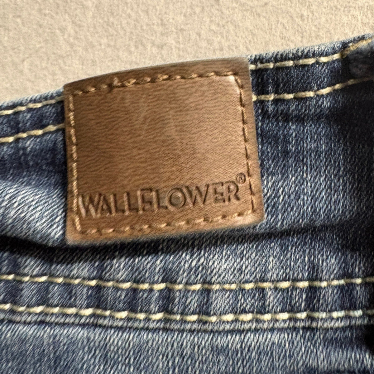 WallFlower Womens Jeans Size 5 Blue Stretch Flare Bootcut Double Button