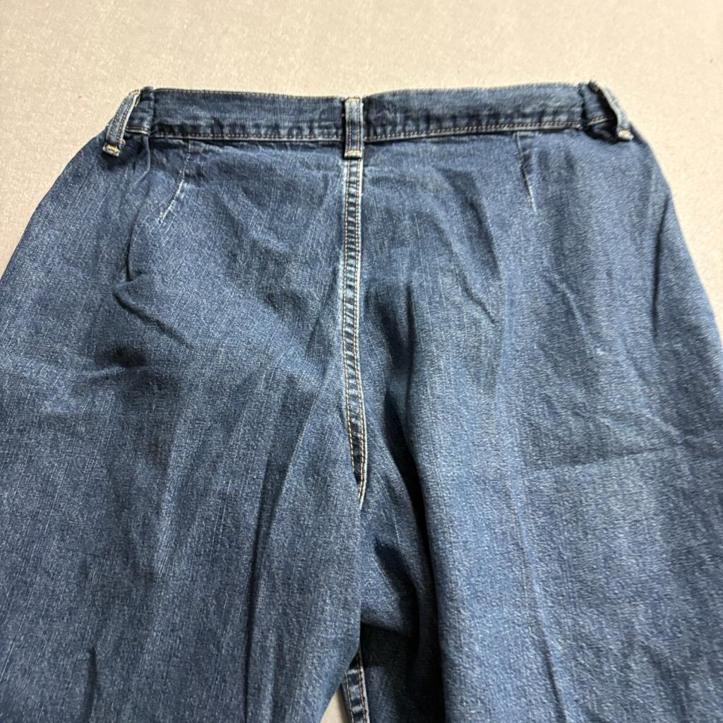 Wrangler Vintage Womens Jeans Size 12 Blue Denim High Rise Crop Straight Leg