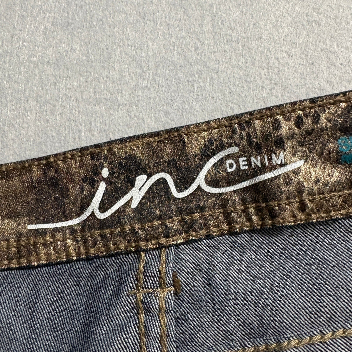 INC International Concepts Metallic Gold Snakeskin Skinny Jeans Womens 12