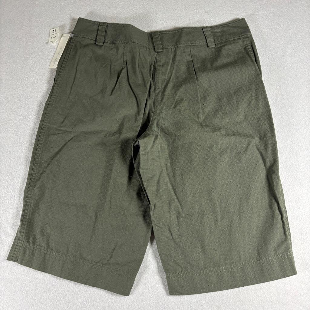In Moda Womens Bermuda Shorts Size 12 Olive Green 100% Cotton Casual Hiking