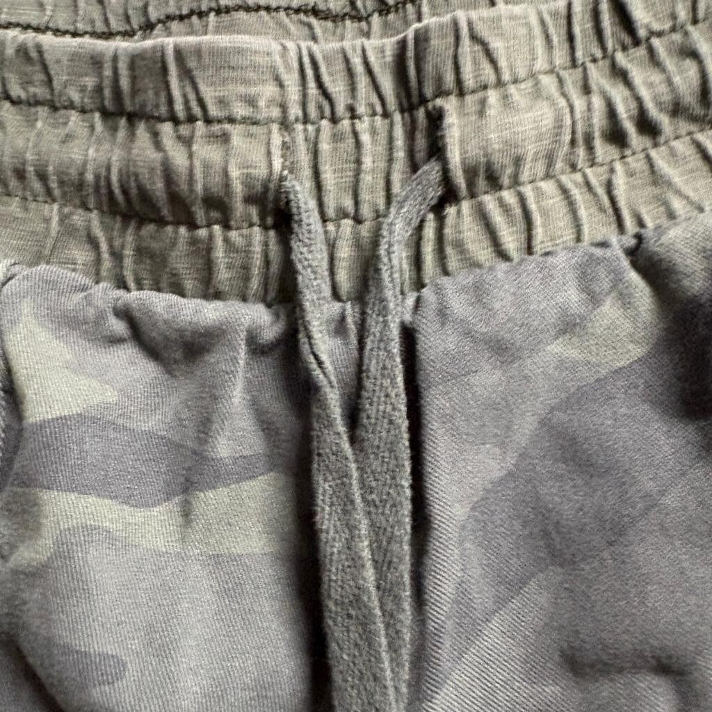 Splendid Camo Joggers Womens Small Green Camouflage Rayon Drawstring Pants