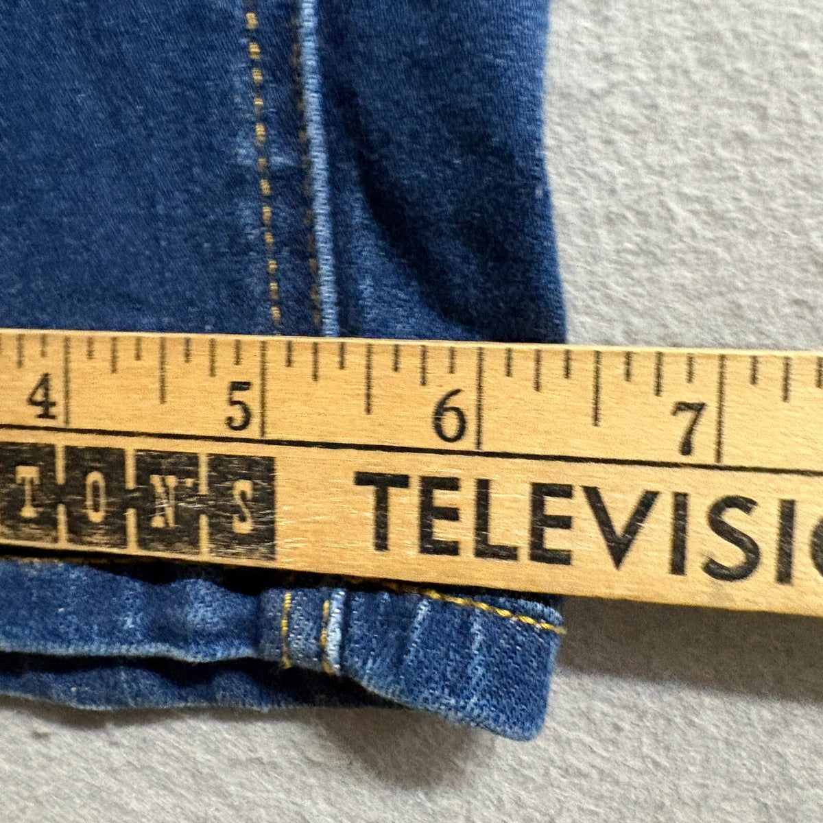 Tommy Bahama Slim Boyfriend Jeans Womens 28x29 Dark Indigo Blue Stretch Denim