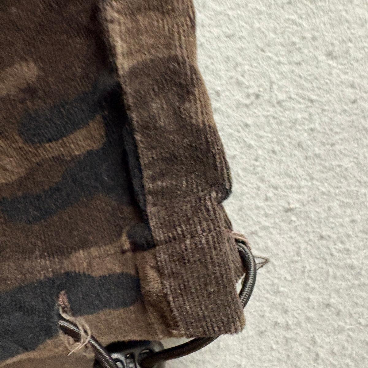No Boundaries Corduroy Camo Cargo Pants Womens XXS Brown Camouflage Drawstring