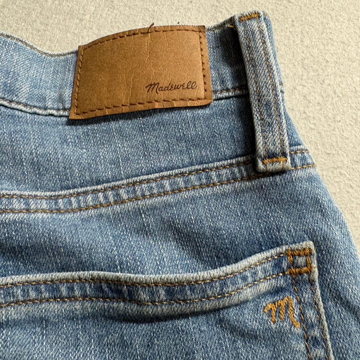 Madewell The Perfect Vintage Jean Womens 27 Blue Distressed Raw Hem High Rise