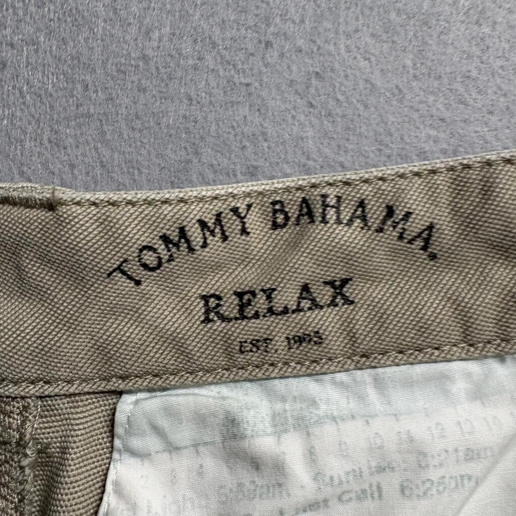 Tommy Bahama Relax Cargo Shorts Mens 36 Beige Khaki Tencel Cotton Blend