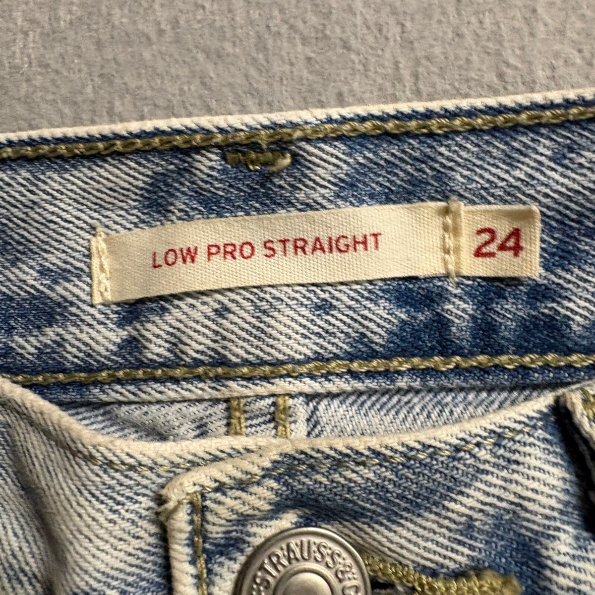 Levis Low Pro Straight Jeans Womens 24 Blue Acid Wash Denim Distressed