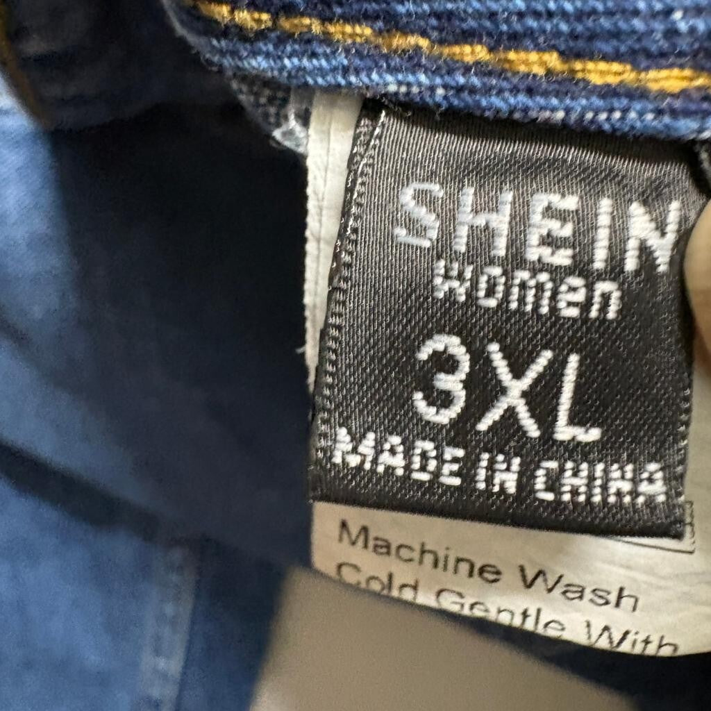 Shein Women Plus Size 3XL Cargo Jeans Blue Denim Wide Leg Utility Pockets