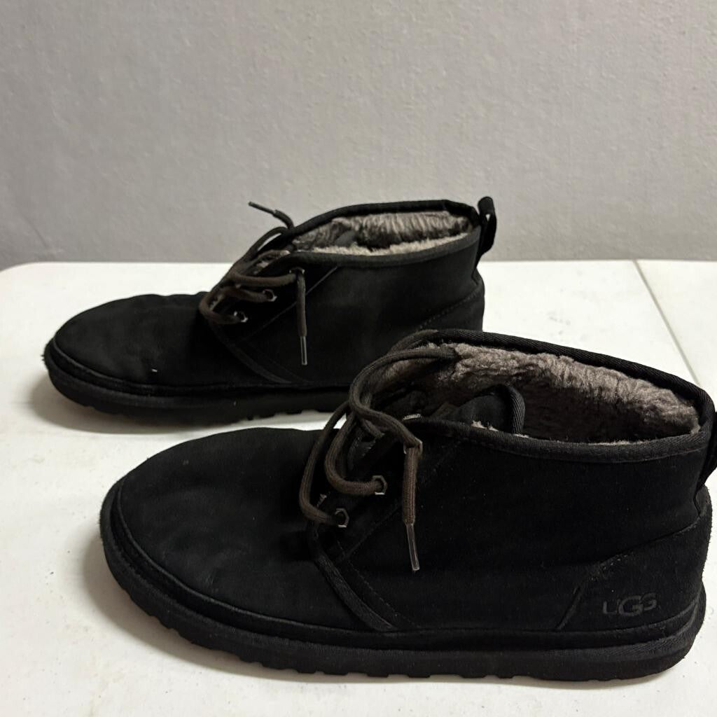 UGG M Neumel Black Suede Mens Size 12 Chukka Boots Shearling Lined 3236 with Box