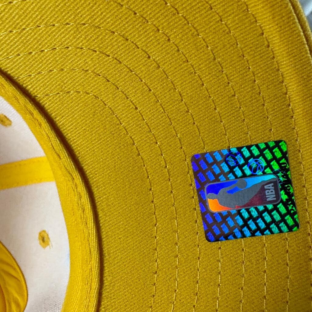Los Angeles Lakers New Era Hat Cap Mens Adult Yellow Purple Embroidered