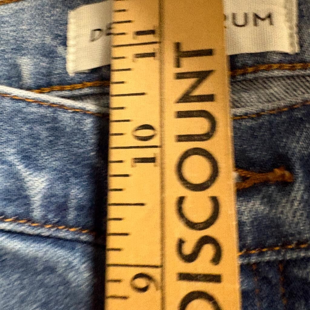 Denim Forum The Yoko High Rise Slim Jeans Womens 27 Blue Denim Button Fly