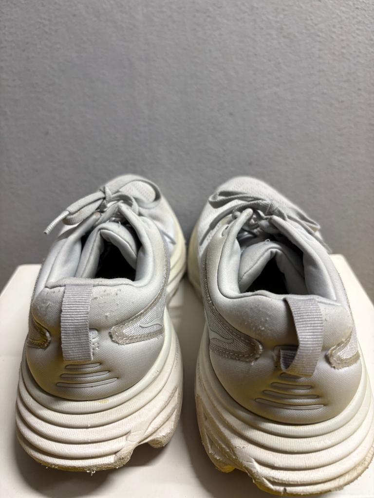 Hoka One One Bondi 8 White Gum Womens Running Shoes Size 10 Wide 10B 1127952