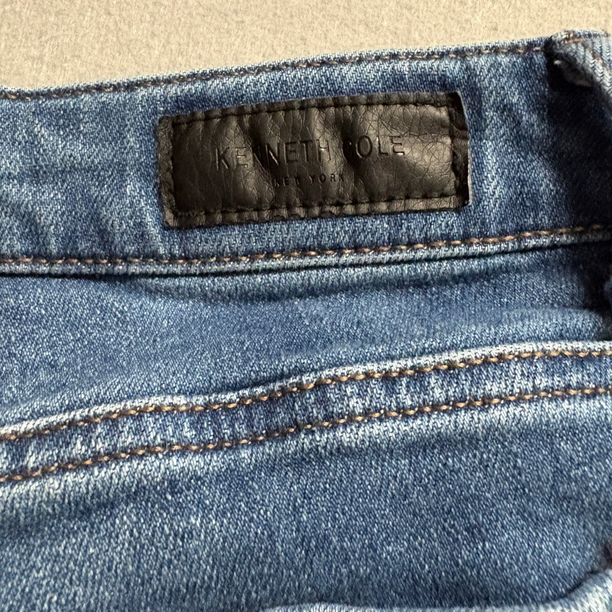 Kenneth Cole New York Jeans Womens 10 Blue Denim High Rise Exposed Button Fly