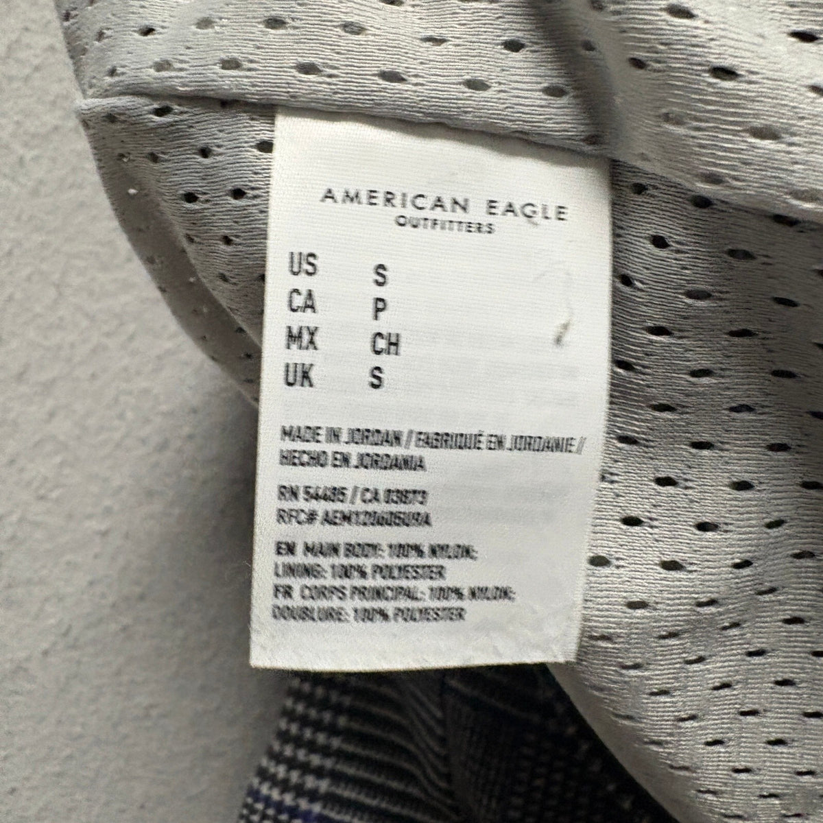 American Eagle Mens Jogger Pants Small S Gray Plaid Nylon Mesh Lined Track Pants