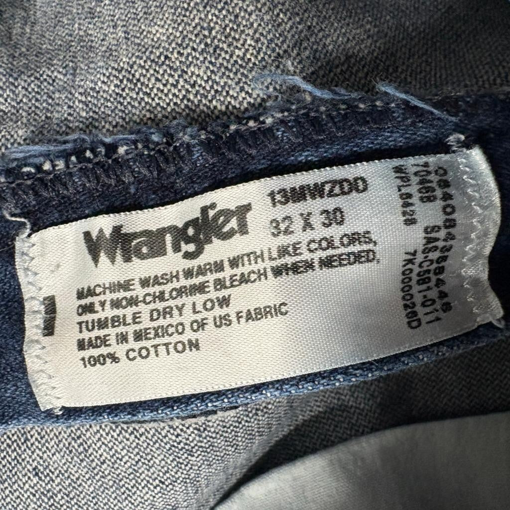 Wrangler 13MWZDO Cowboy Cut Jeans Mens 32x30 Blue Denim Straight Leg