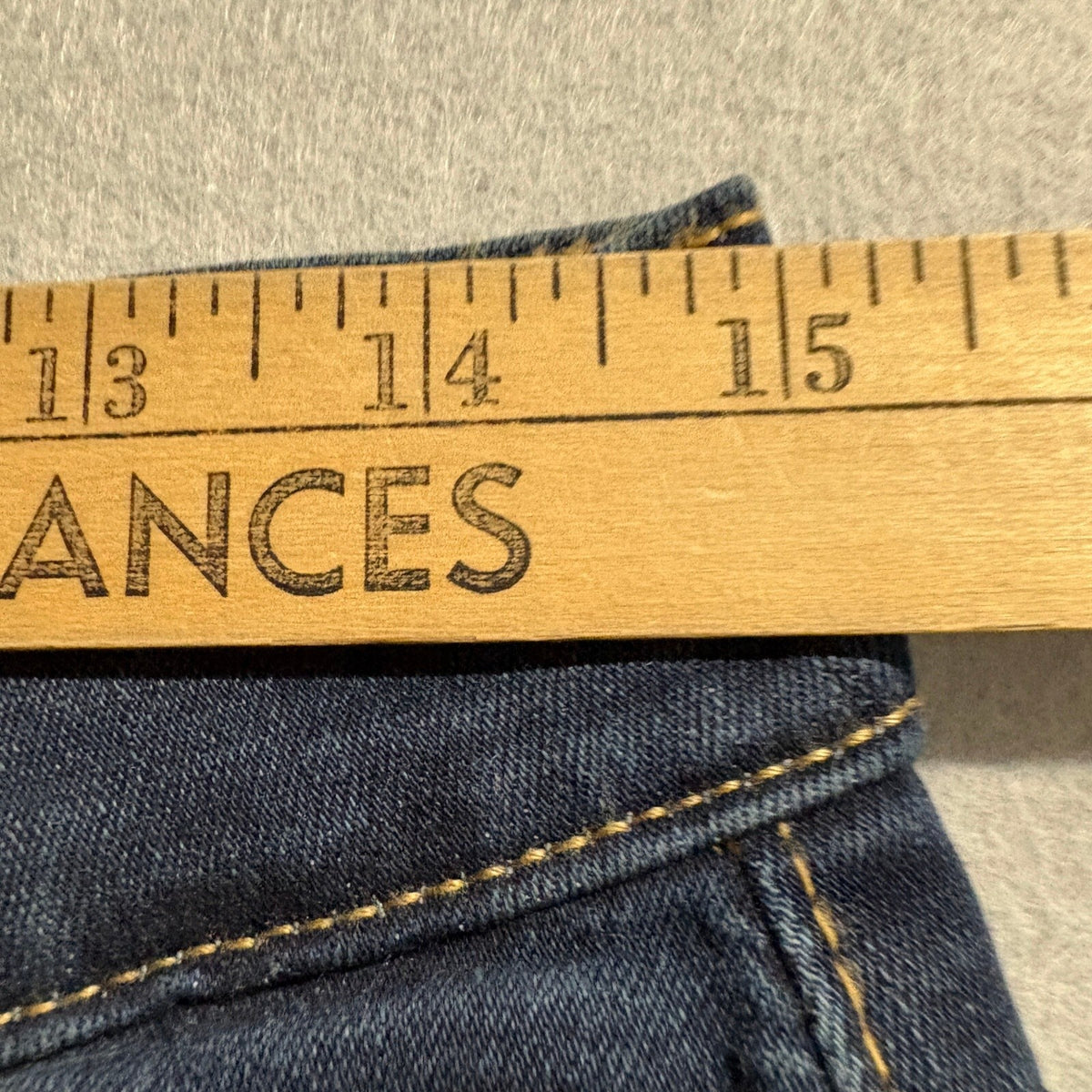 Levis 512 Perfectly Slimming Bootcut Jeans Womens Size 10 S/C Dark Wash Stretch