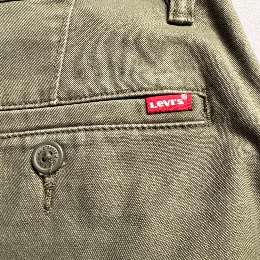 Levis XX Chino Standard Taper Pants Mens 32x30 Olive Green Stretch Twill
