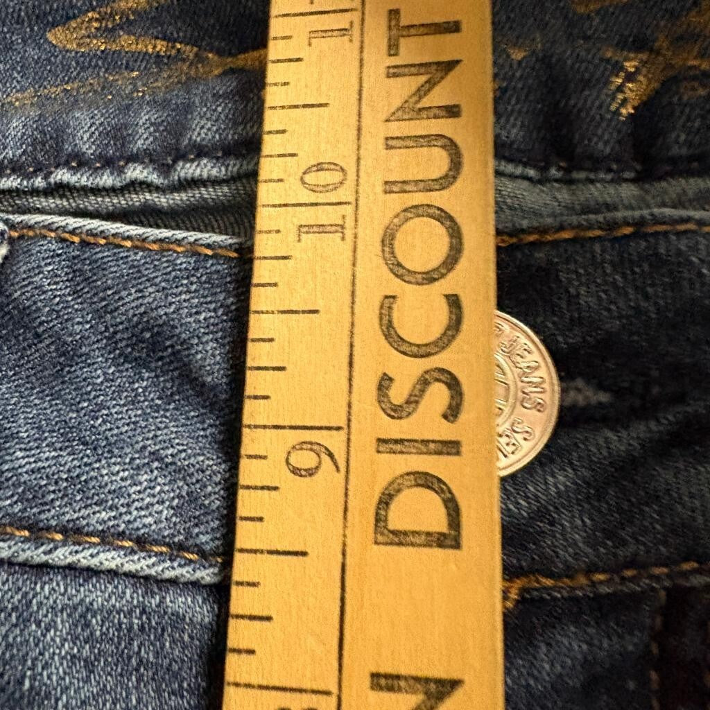 Seven7 Weekend Slim Fit Jeans Womens Size 6 Blue Denim Raw Hem Stretch