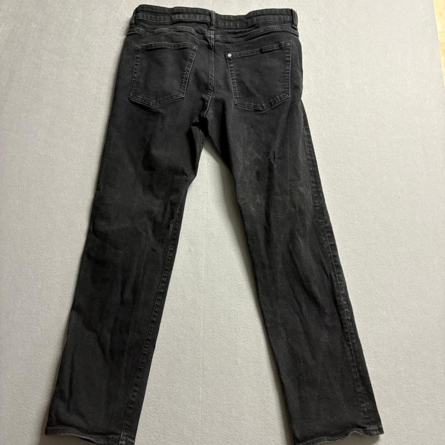 H&M Straight Regular Fit Jeans Mens 33x32 Black Denim Pants
