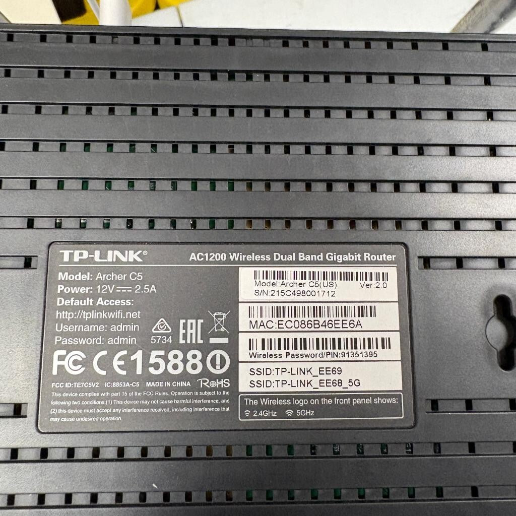 TP-Link Archer C5 AC1200 Wireless Dual Band Gigabit Router v2.0 Black