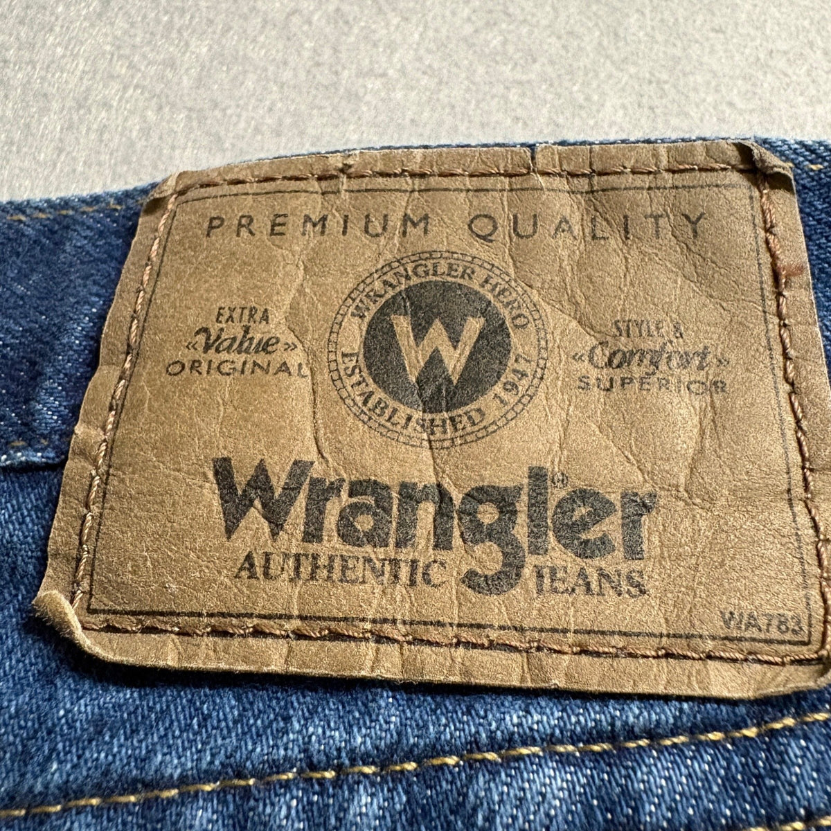 Wrangler Hero Mens Blue Denim Regular Fit Jeans Size 40x32 85900DW Medium Wash