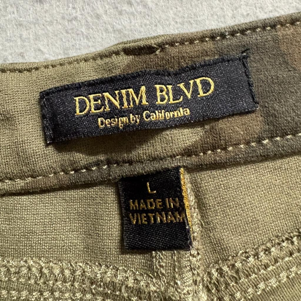 Denim Blvd Camo Skinny Pants Womens Large Green Camouflage Stretch Rayon Blend