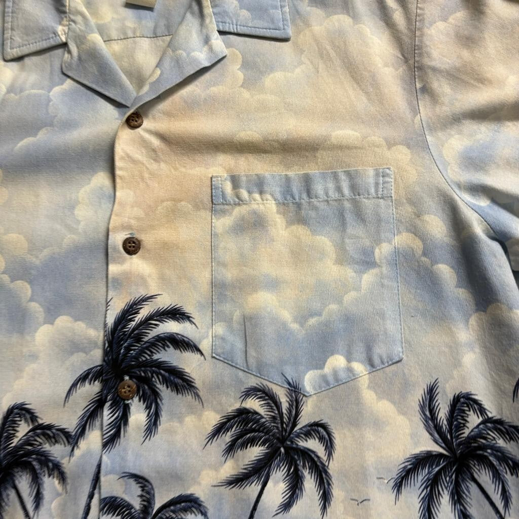 RJC Hawaiian Shirt Mens Medium Blue Clouds Palm Trees Sailboat Made in USA