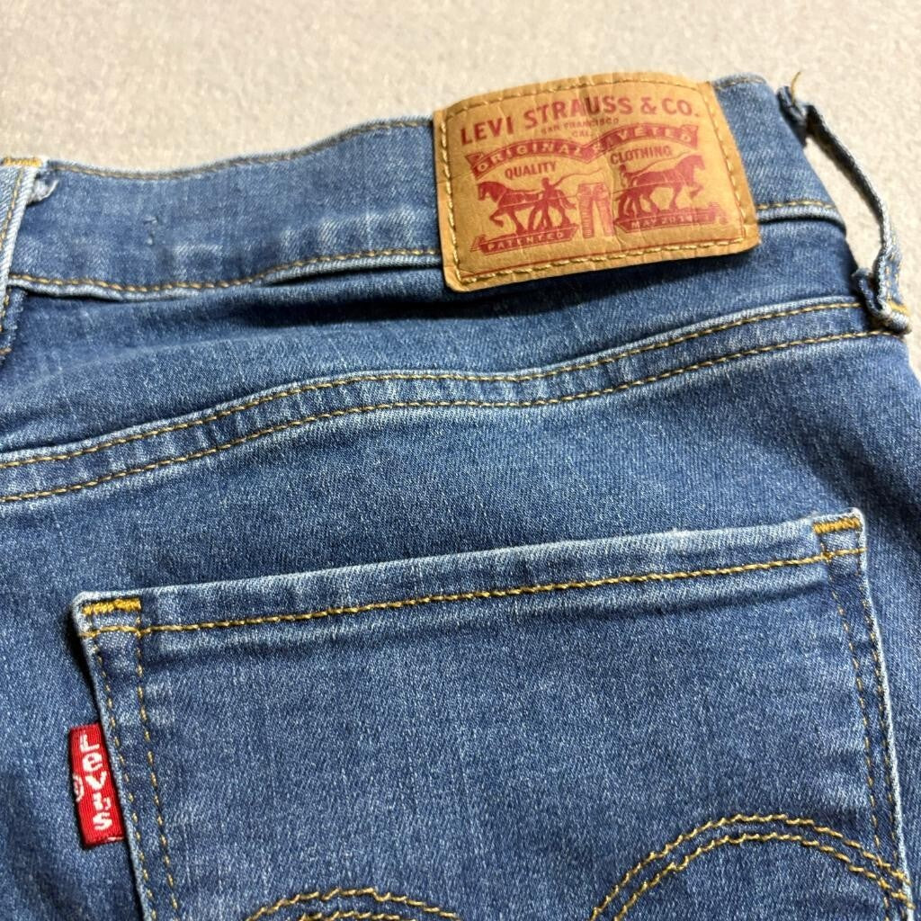 Levis 720 High Rise Super Skinny Jeans Womens 28 Distressed Ripped Blue Denim