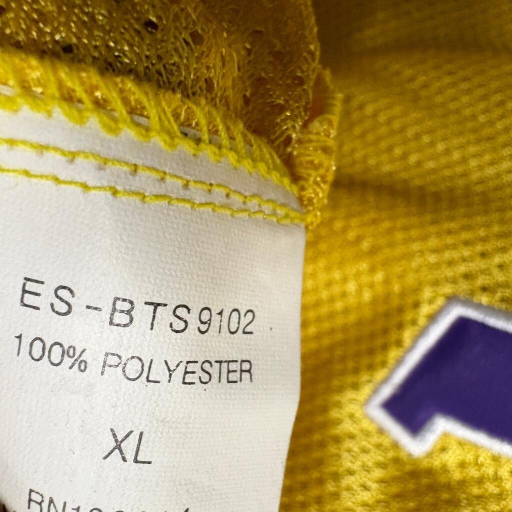 Barcode Future Fashion Pass LA Lakers Jersey and Shorts Set Mens XL Yellow Mesh