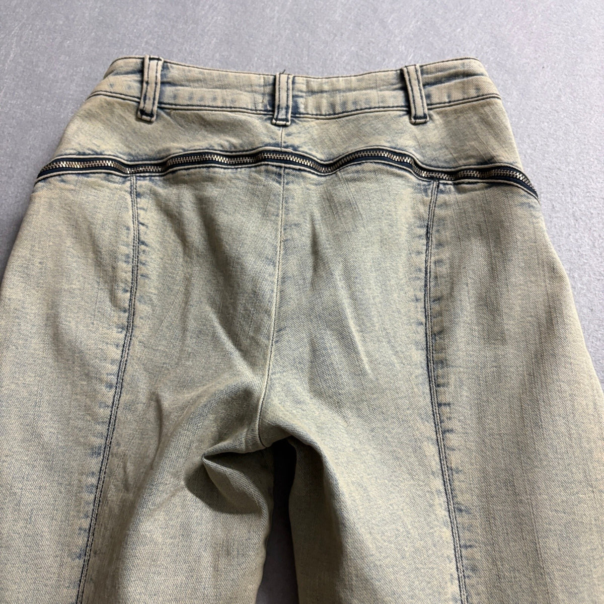 BDG Urban Outfitters Flare Jeans Womens 24 Yellow Acid Wash Zipper Accents