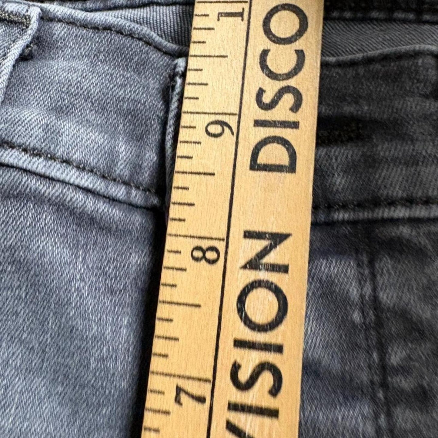 Levis 314 Shaping Straight Jeans Womens 29 Gray Denim Stretch Pants