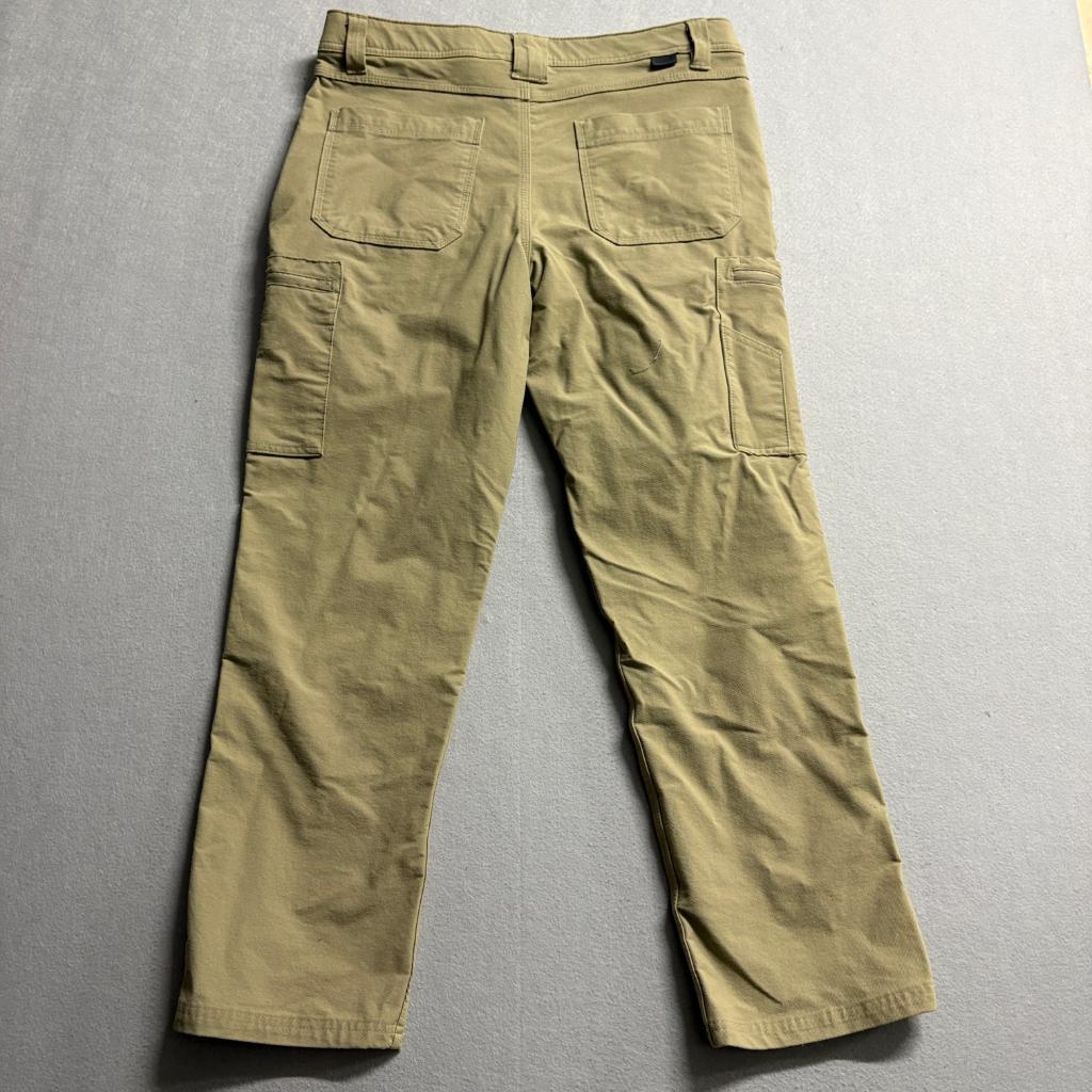 Wrangler Mens Regular Fit Cargo Pants 32x30 Tan Nylon Stretch Outdoor Hiking
