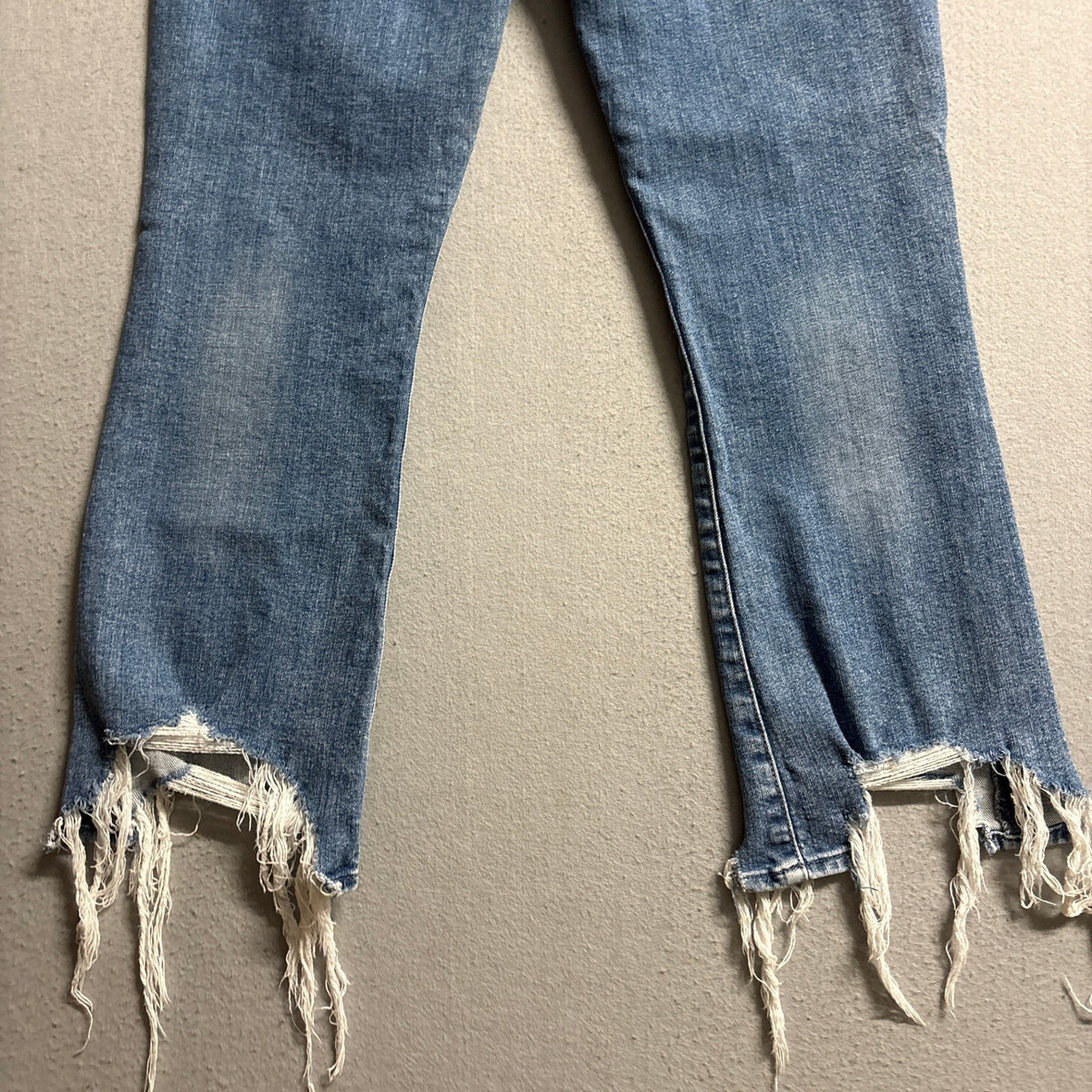 7 For All Mankind High Waist Slim Kick Jeans Womens Size 27 Frayed Raw Hem Blue