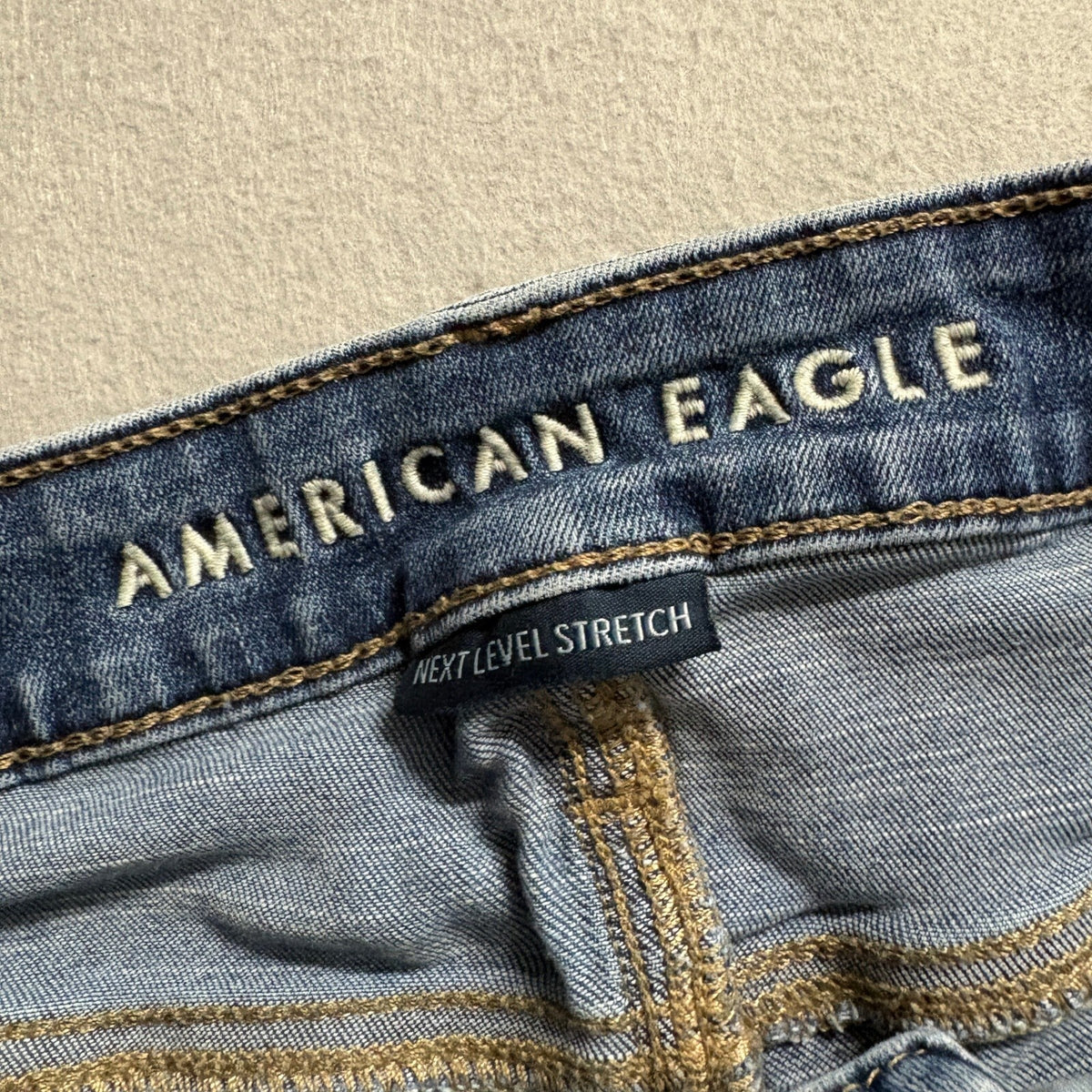 American Eagle High Rise Kick Boot Crop Jeans Womens Size 4 Next Level Stretch
