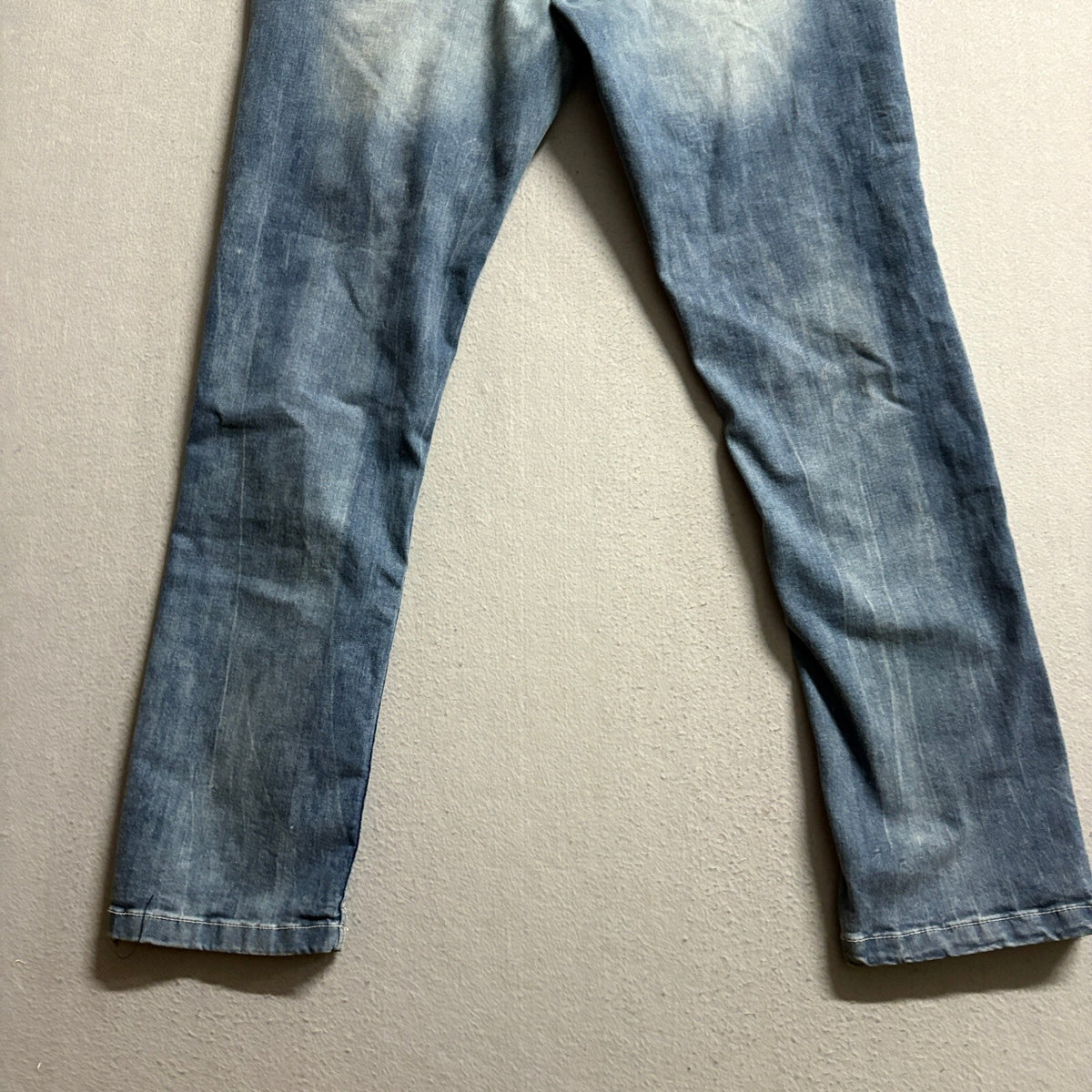 Ecko Unltd Mens Skinny Fit Stretch Blue Denim Jeans Size 36x30 Y2K Rhino Patch