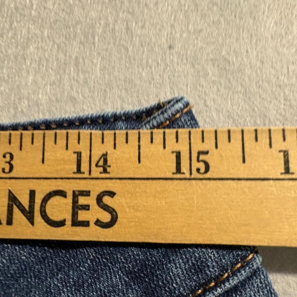 Seven7 Weekend Slim Fit Jeans Womens Size 6 Blue Denim Raw Hem Stretch