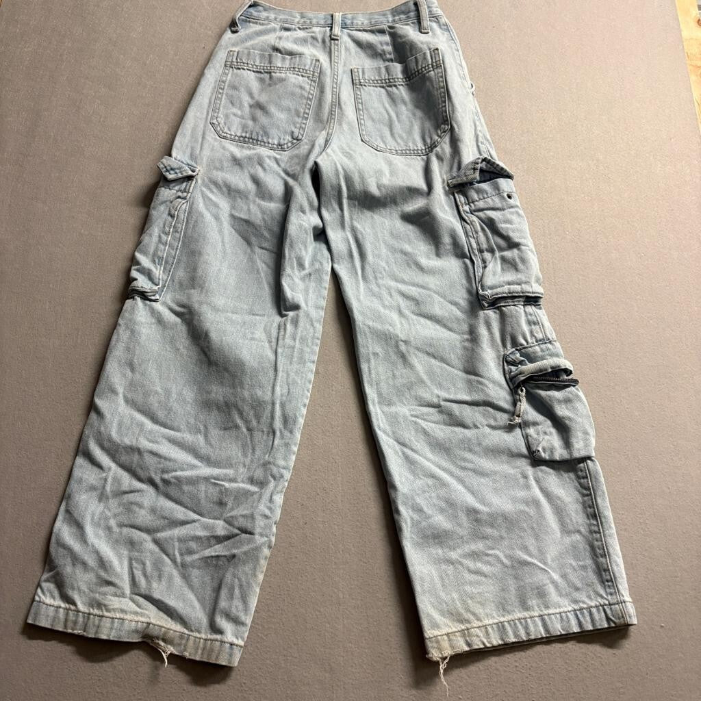 Universal Thread Cargo Jeans Womens 4R Light Wash Wide Leg High Rise Utility