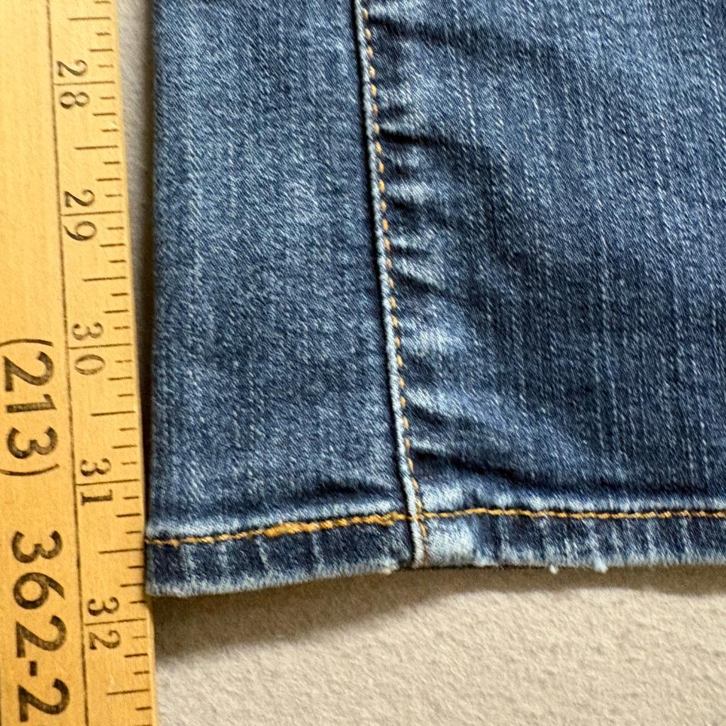 Eddie Bauer Slightly Curvy Bootcut Jeans Womens Size 10 Blue Denim Stretch