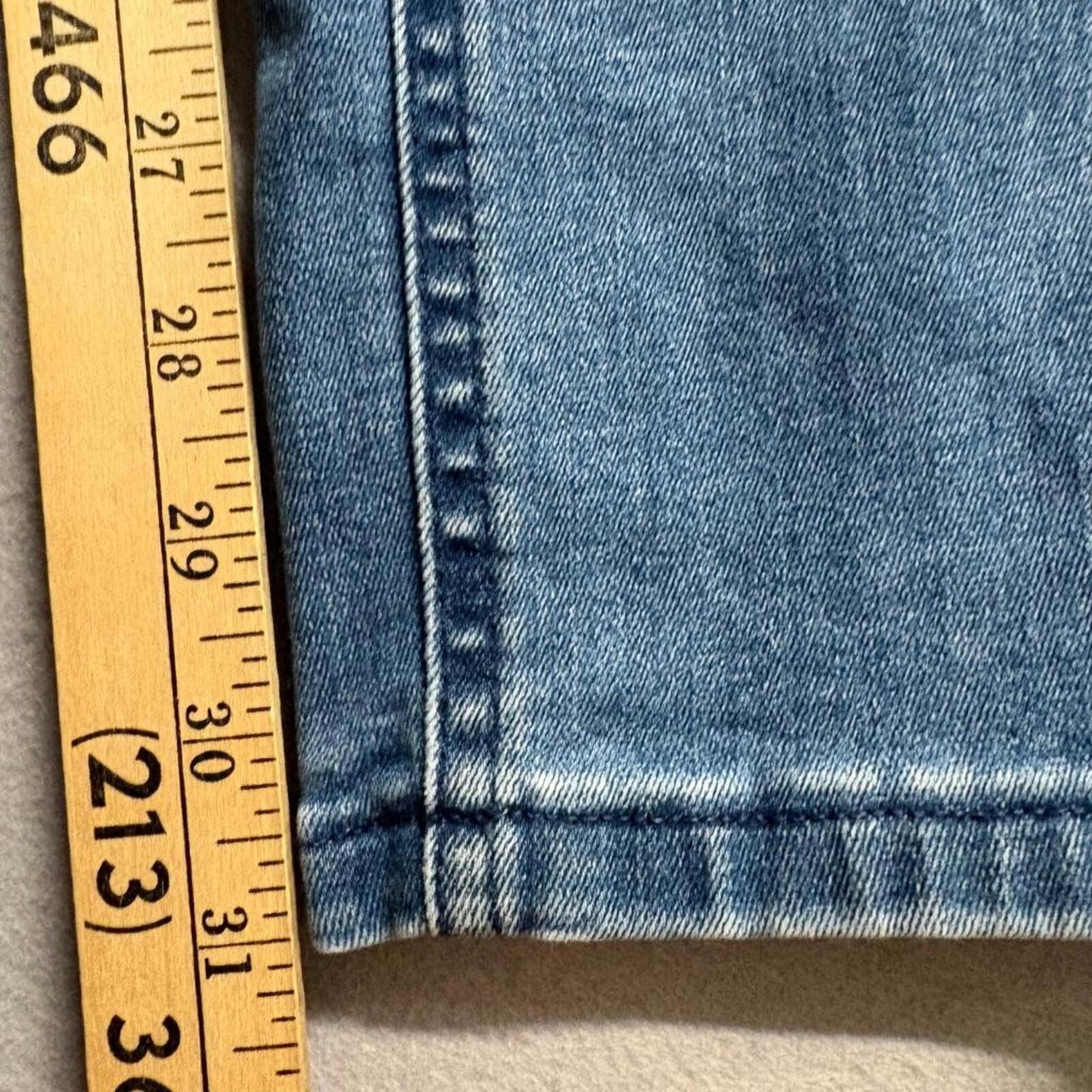 D&Co Signature Pull On Jeans Womens 6T Tall Blue Denim Stretch Skinny Jegging