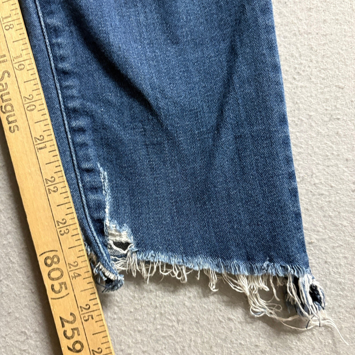 American Eagle Jegging Crop Jeans Womens Size 8 Regular Blue Super Stretch Raw