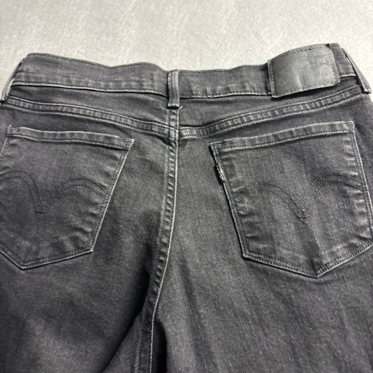 Levi's 505 Straight Fit Womens Jeans Size 27 W27 L30 Black Denim Casual Pant