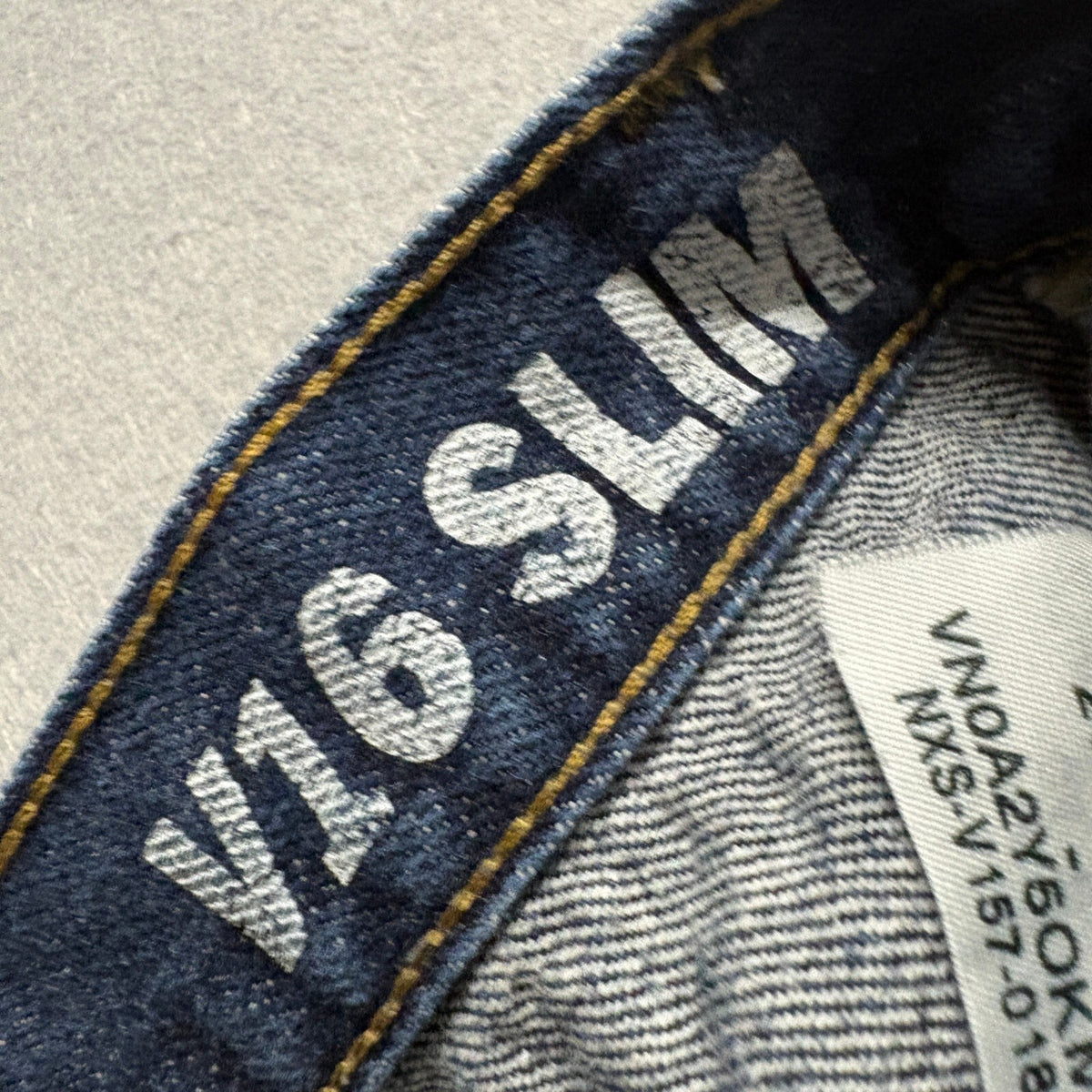 Vans V16 Slim Jeans Mens 30x30 Dark Wash Blue Denim Skateboarding Pants