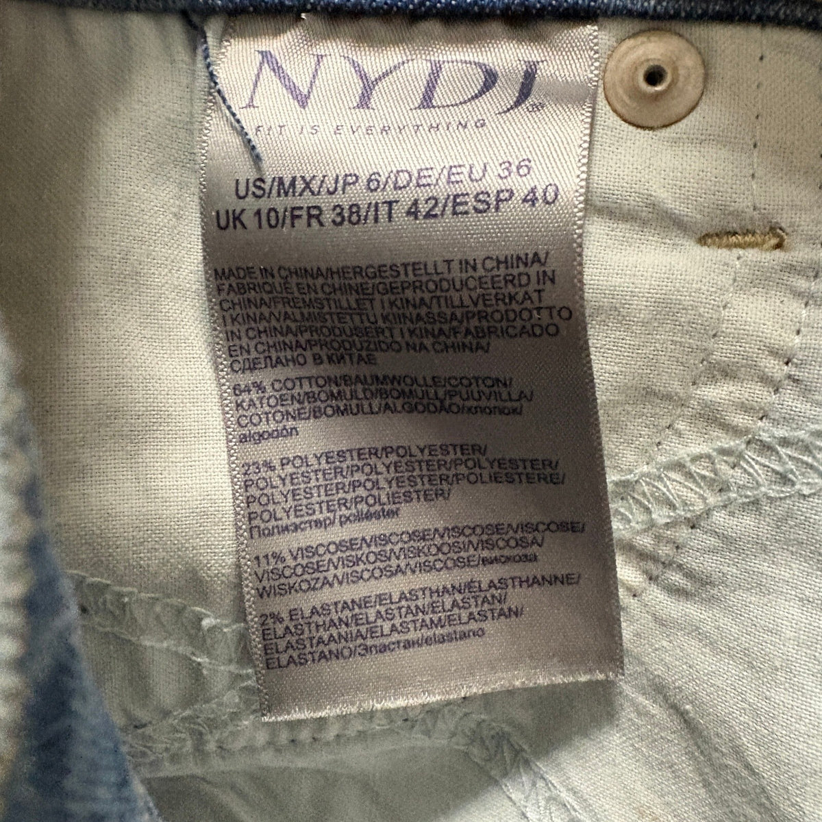 NYDJ Ami Skinny Jeans Womens Size 6 Light Wash High Rise Distressed Button Fly