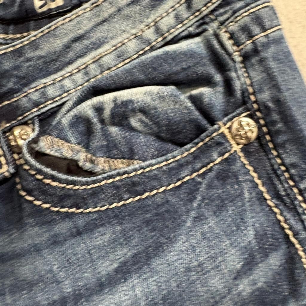 Miss Me Signature Bootcut Jeans Womens Size 30 Dark Wash Fleur De Lis