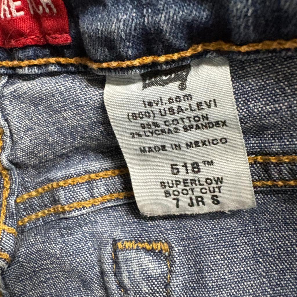 Levis 518 Superlow Bootcut Jeans Womens 7 JR S Blue Denim Stretch Low Rise