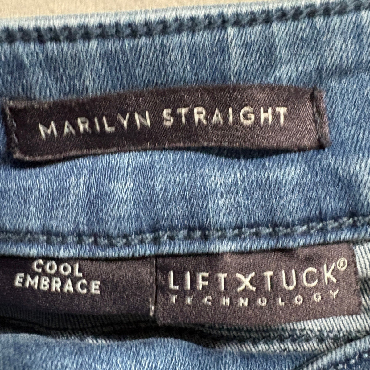 NYDJ Marilyn Straight Jeans Womens Size 0 Blue Lift Tuck Cool Embrace Cuffed