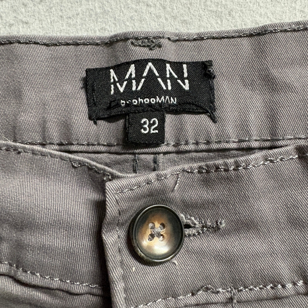 boohooMAN Cargo Pants Mens 32 Gray Cotton Blend Flat Front Casual Utility Pants