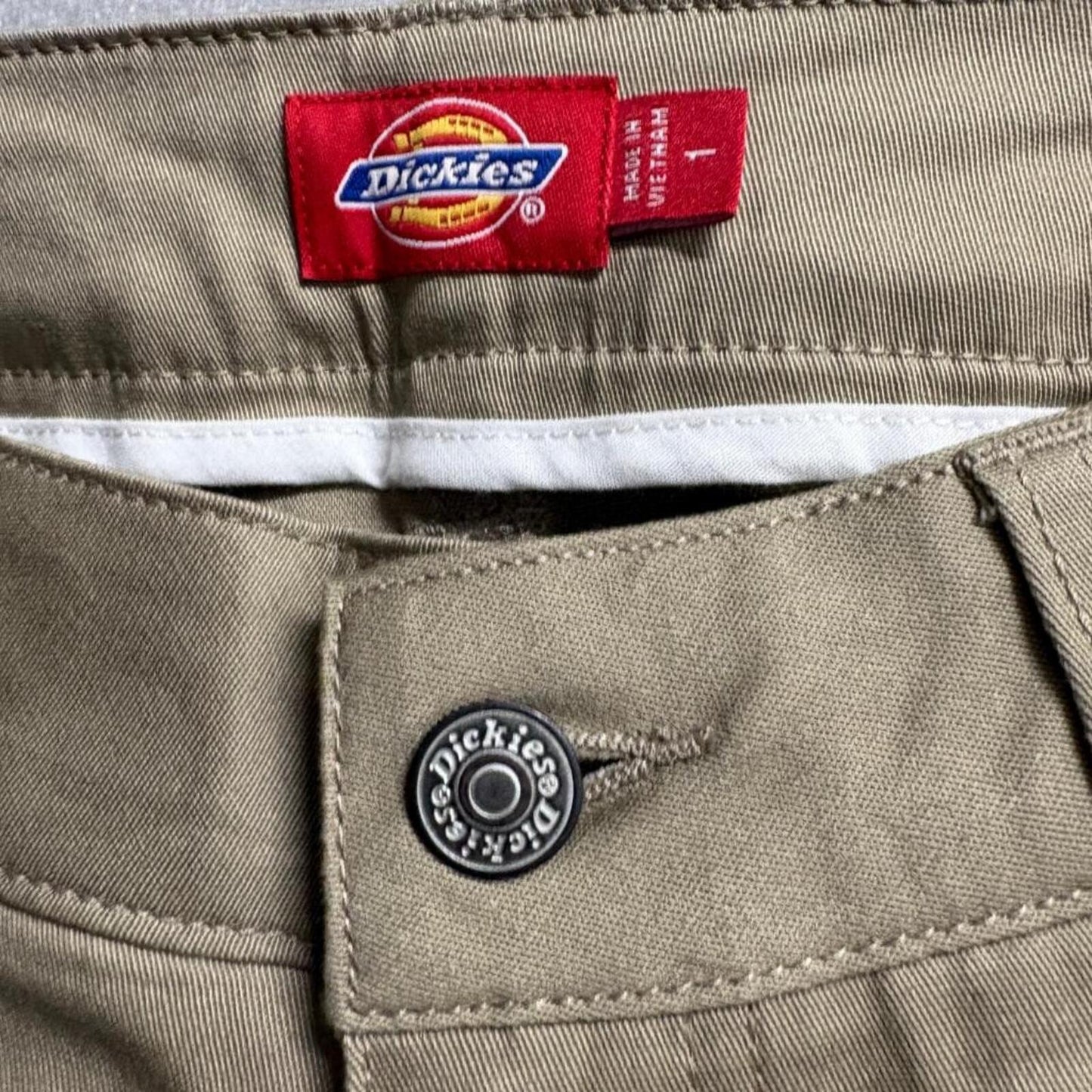 Dickies Girl Low Rise Skinny Pants Womens Size 1 Khaki Beige Stretch Chino NWT